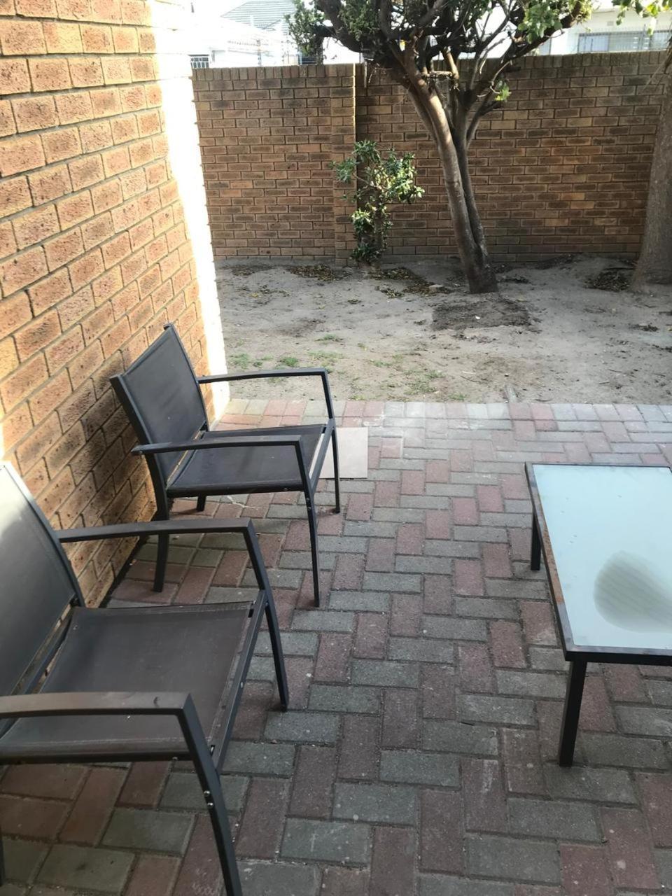 Apartment Humble Abode In A Secure Complex Cape Town