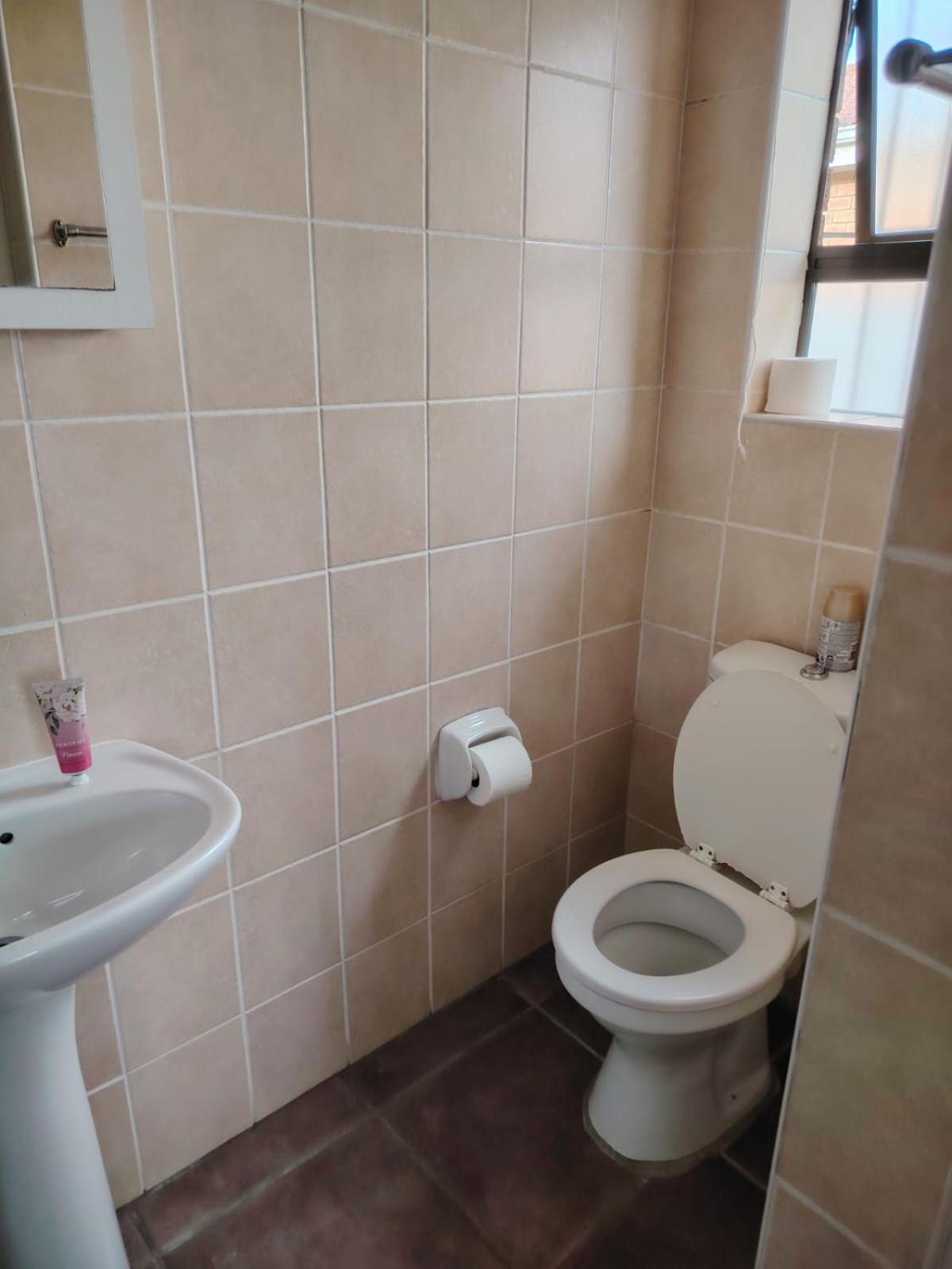 Humble Abode In A Secure Complex * Cape Town